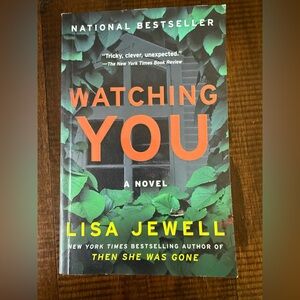 Watching You by Lisa Jewell — Paperback book
